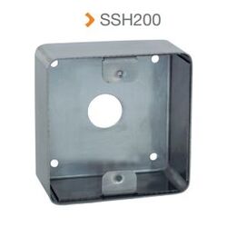 BOITIER SAILLIE ACIER INOXYDABLE 82,5 x 82,5 x 38/42 MM P/ PLAQUE SSP20- SSH200