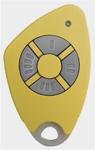 TELECOMMANDE 4 CANAUX BI-TECHNOLOGIE MIFARE INSERT ALU GRAV&Eacute; JAUNE - 09-0118